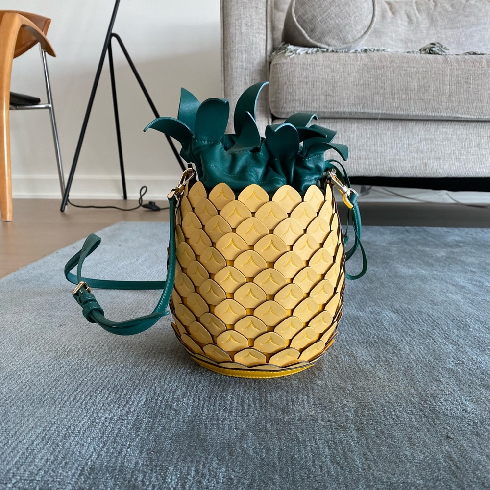 Kate Spade Pineapple Crossbody Bag